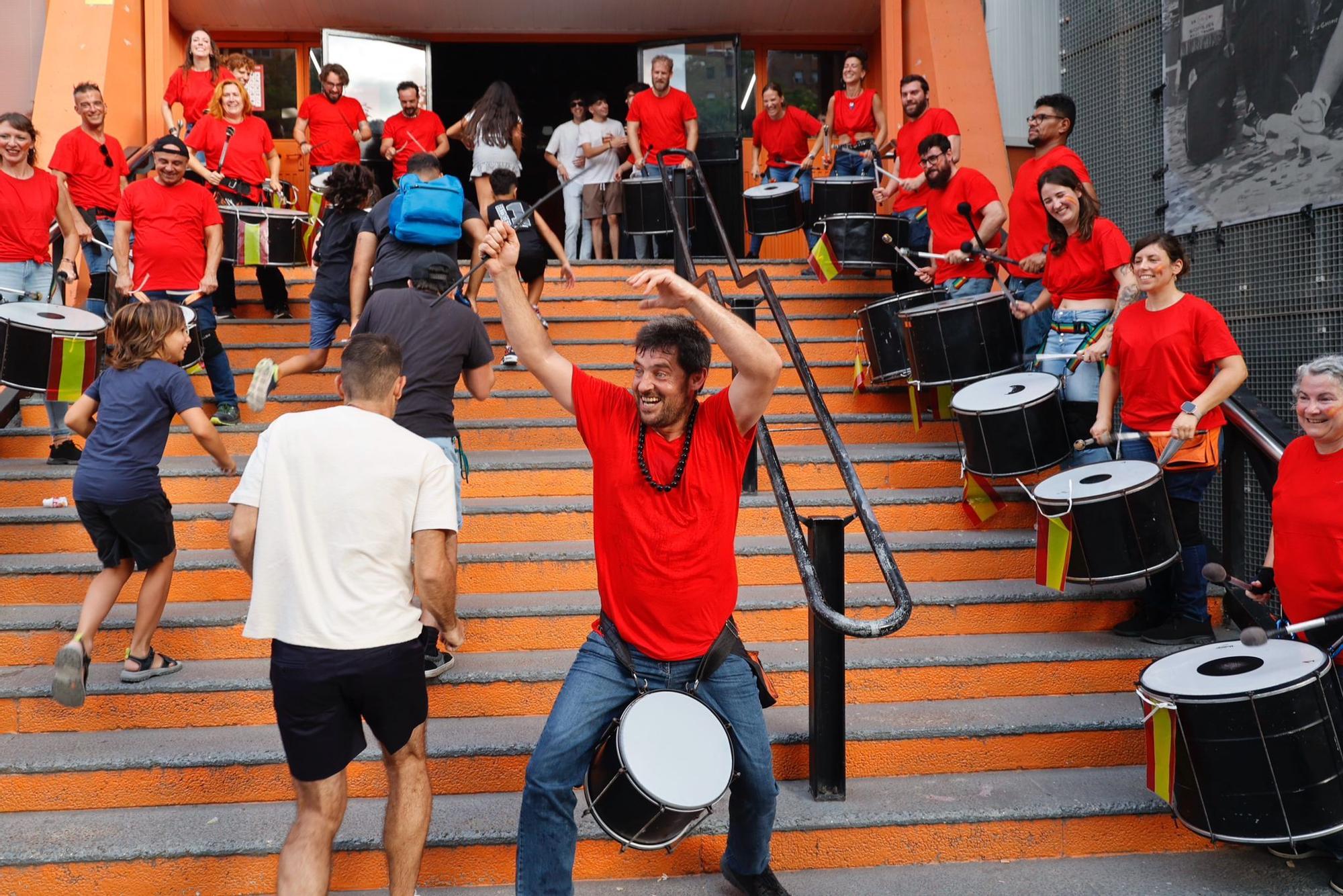 El ambiente en la Fonteta antes de la semifinal de la Eurocopa: España - Francia