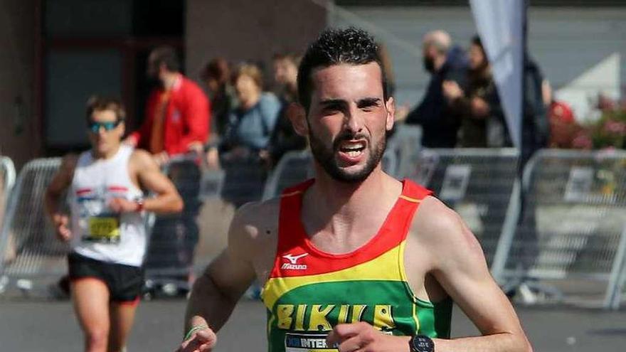 Iván Roade, durante la pasada edición de la Interrunning. // M. G. Brea