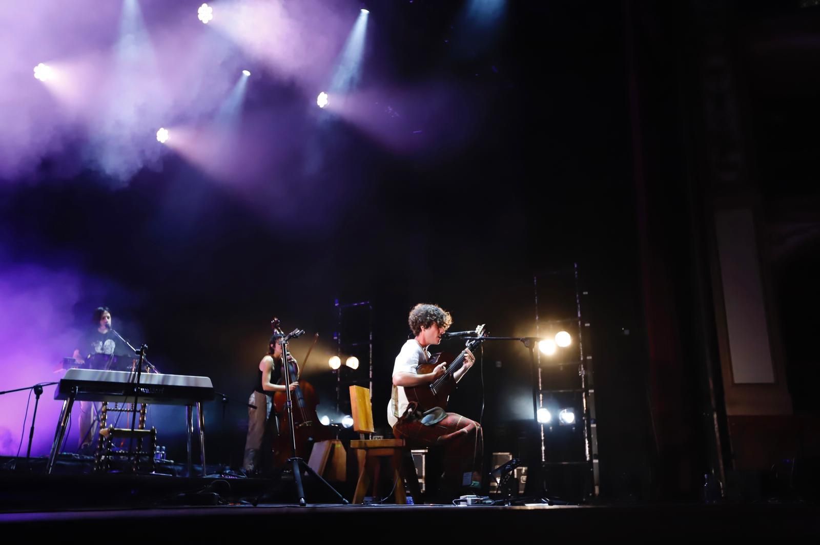 El joven Guitarricadelafuente presenta en el Gran Teatro su disco de debut, “La cantera”