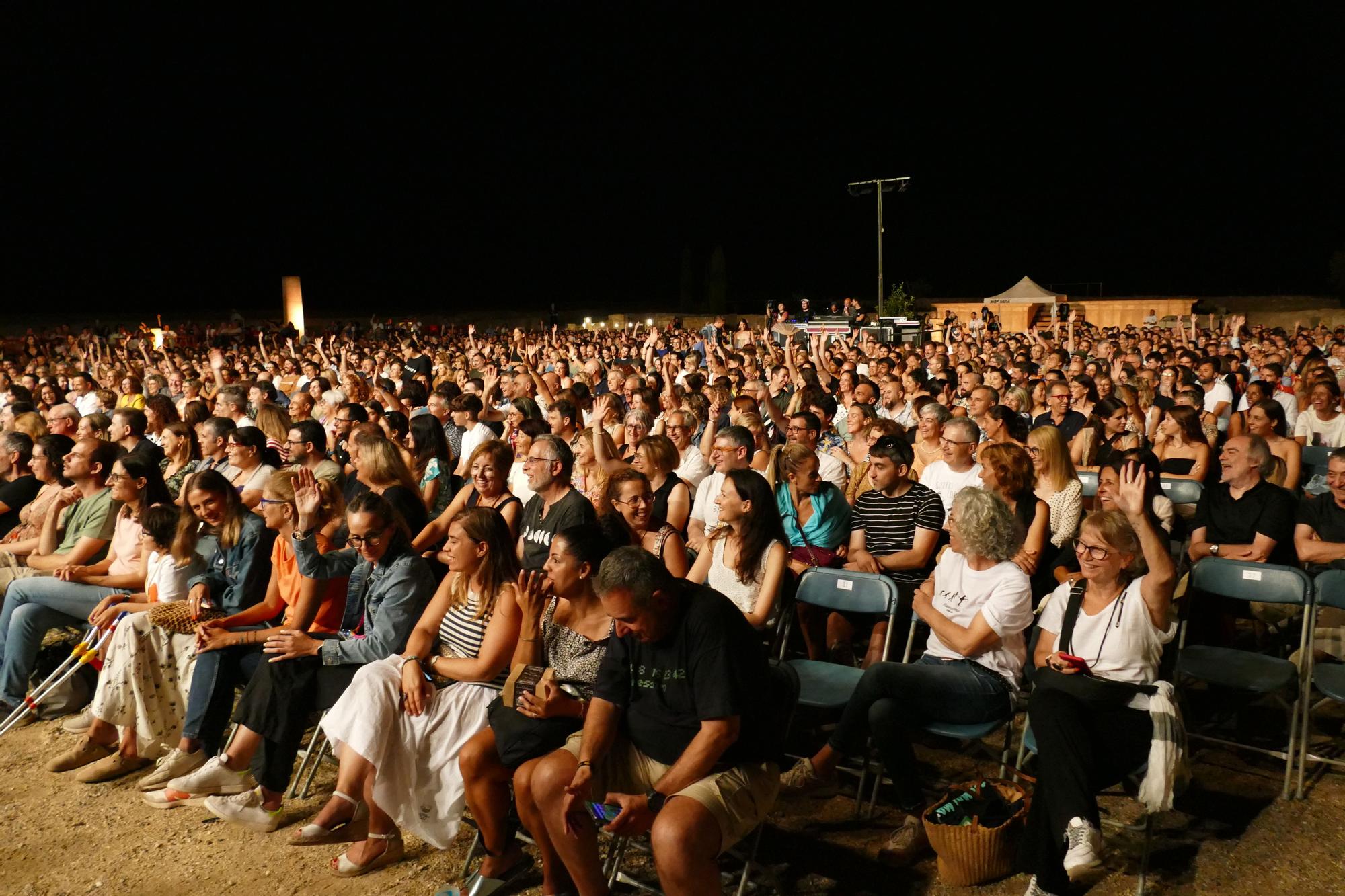 Concert de Joan Dausà al Festival Portalblau de l'Escala