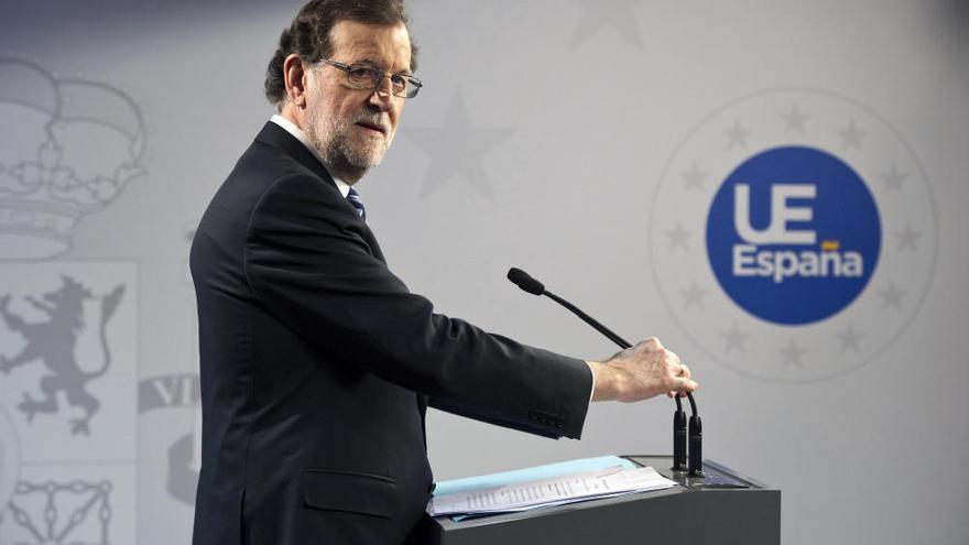 Rajoy: "Estoy en condiciones de decir que en 2017, si no se hacen disparates, será bueno para la economía"