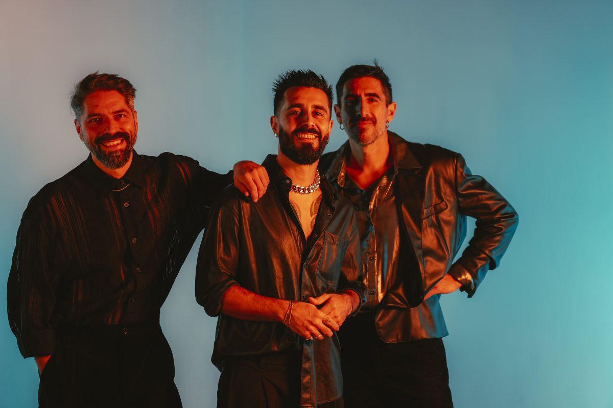 El grupo cordobés Los Aslándticos celebra 20 años de música con nuevo disco y gira.