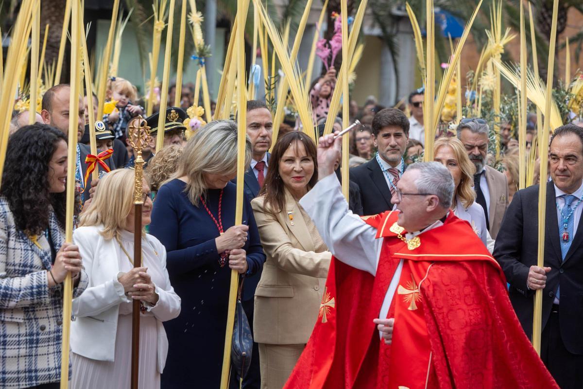Mañana de procesiones del Domingo de Ramos en Alicante
