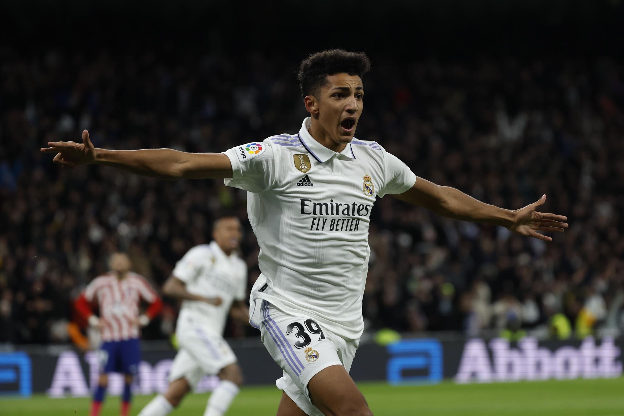 Álvaro Rodríguez, El Toro, celebra su primer gol como jugador del Real Madrid.