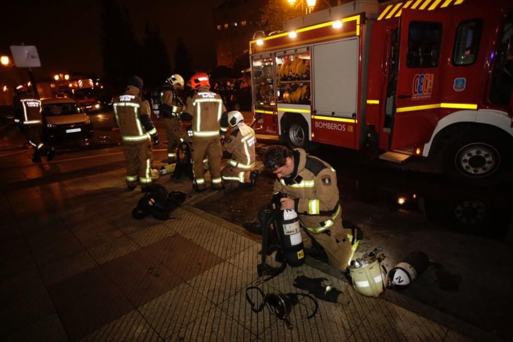 Incendio de un supermercado en Oviedo