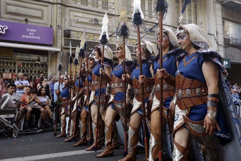 Actos del 9 d'Octubre: Desfile de Moros y Cristianos