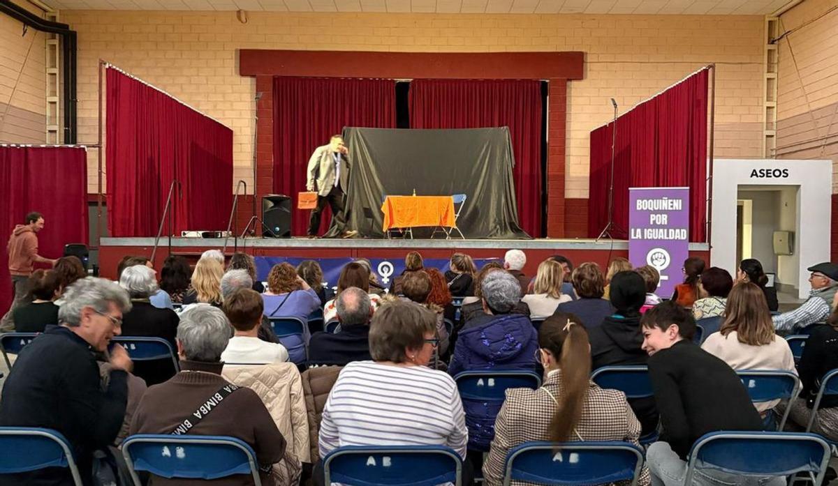 Otra de las propuestas en Boquiñeni fue un café-teatro. | SERVICIO ESPECIAL