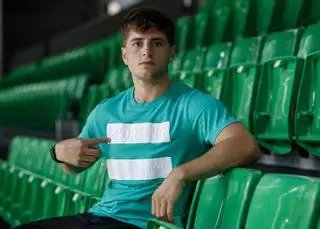 Nil Cervera, ex del Liceo, presentado con el Sporting de Portugal: «Llegar aquí es cumplir un objetivo, me identifico con el carácter del club»