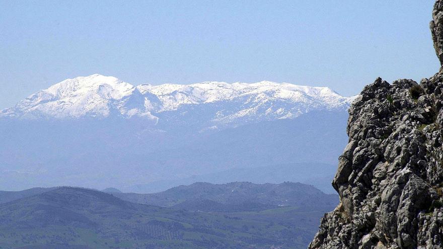 Una espectacular vista de la Sierra de las Nieves.