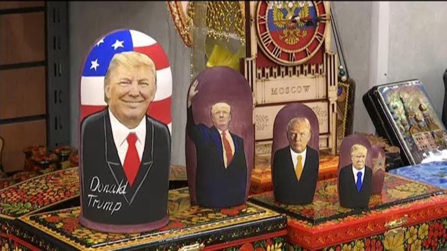 El 'fenómeno Trump' llega a las matrioskas de Moscú