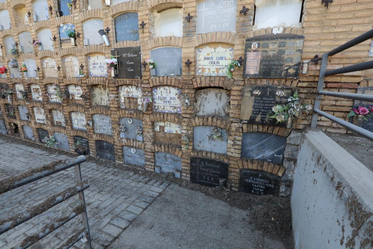 Fotogalería | Grandes daños en el cementerio de Torrero por la tormenta del jueves