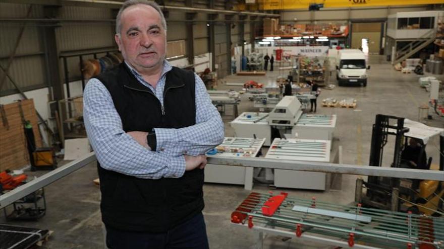 &quot;Afortunadamente, la industria cerámica castellonense ha despertado de nuevo&quot;