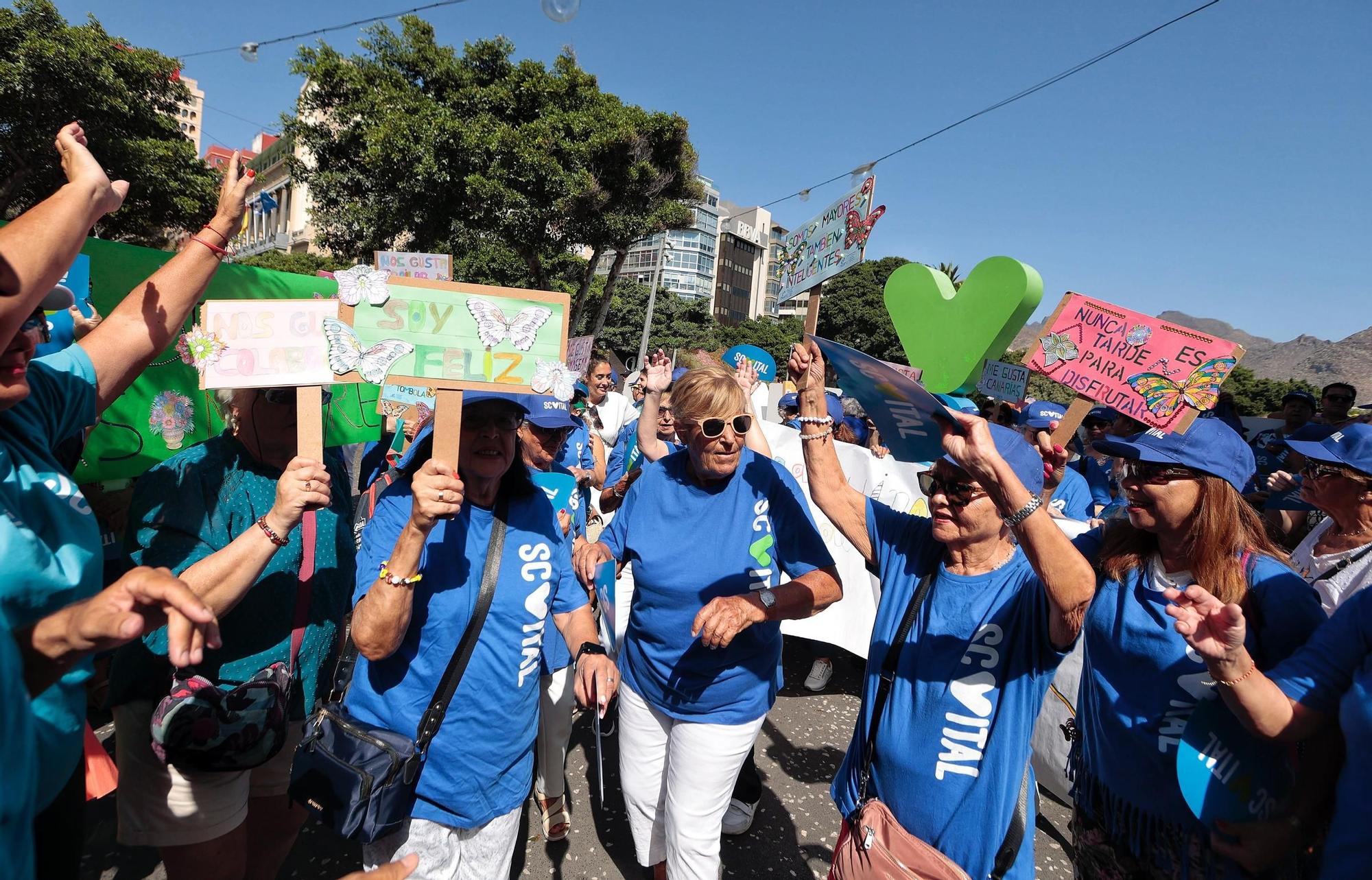 Flashmob de mayores en Santa Cruz de Tenerife