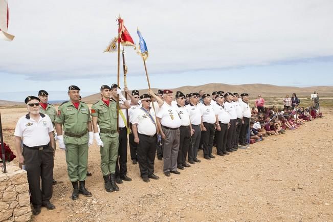 FUERTEVENTURA -  Homenaje a los legionarios paracaidistas en Tefia - 11-04-16