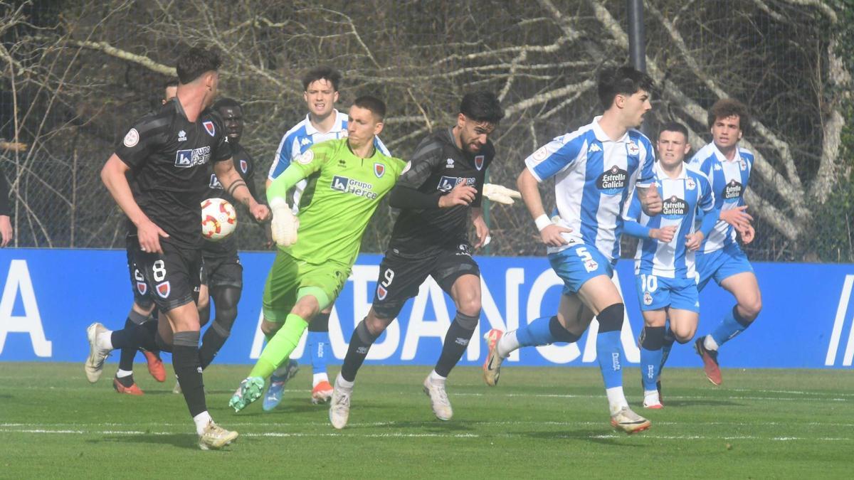 El Fabril se choca contra un muro y pierde (0-2) con el Numancia