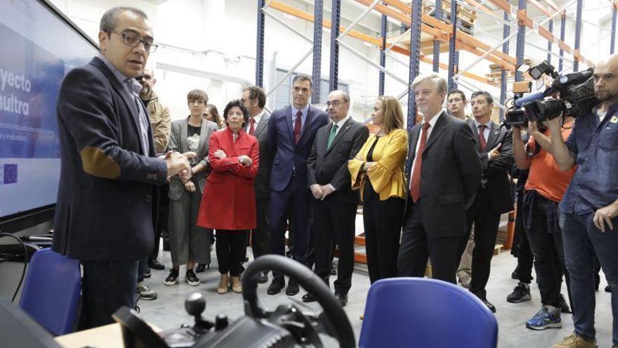 Pedro Sánchez visita el pionero centro CIFPA de Plaza