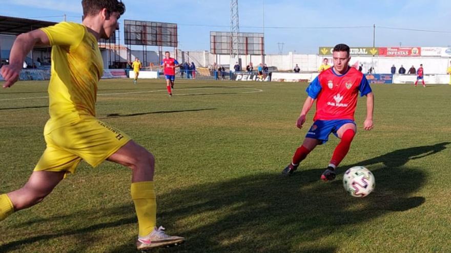 El CD Benavente se aleja del soñado play-off (0-2)