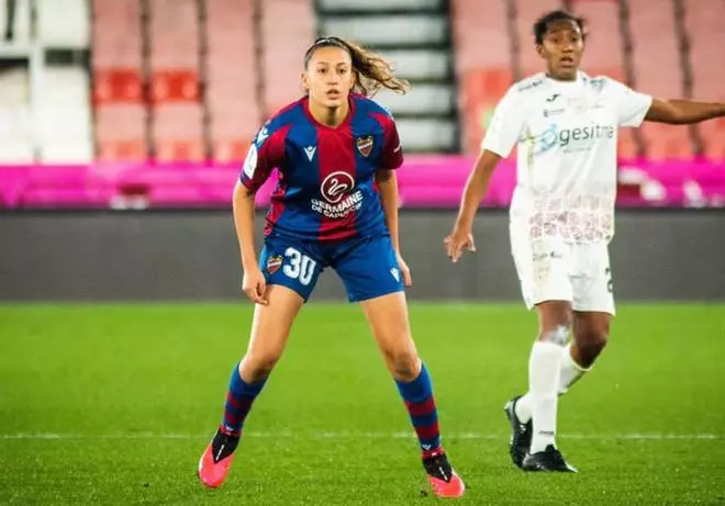 El Levante UD sube al primer equipo a Fiamma Benítez