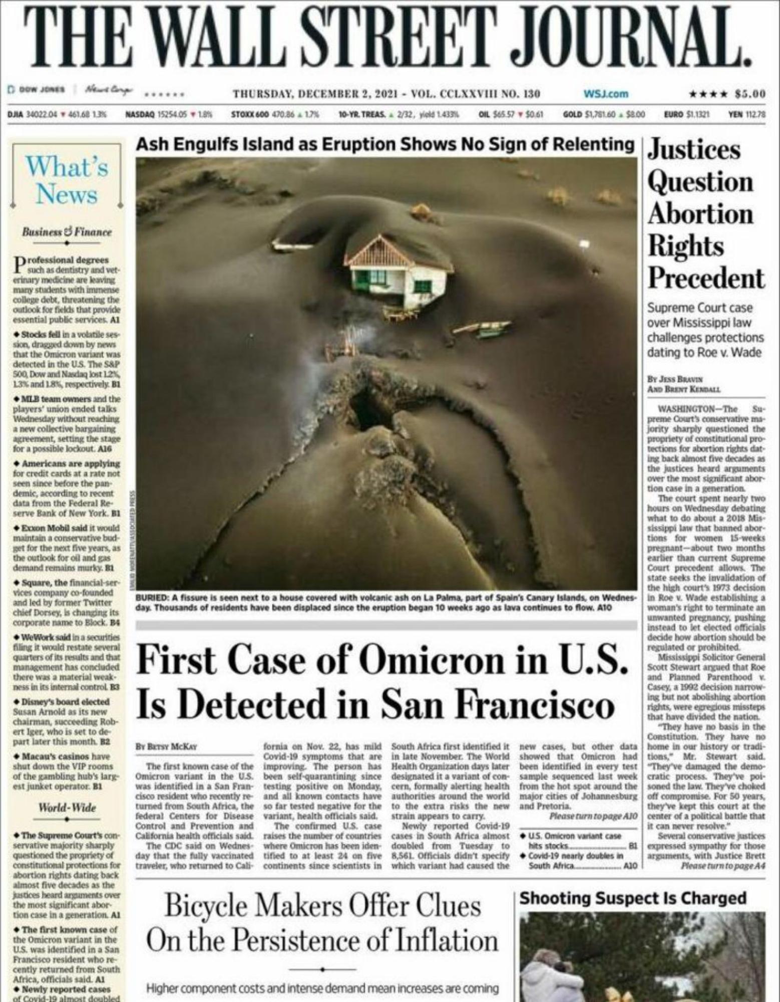 Una foto de un boca de emisión de lava bajo una casa abrió la portada de ayer del periódico estadounidense ‘The Wall Street Journal’. |