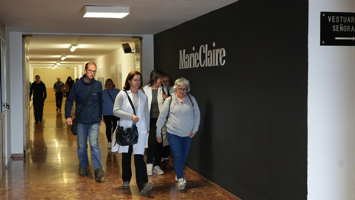 Salida de trabajadores de la fábrica, antes del ERE que afectó a la mayor parte de la plantilla el pasado verano.