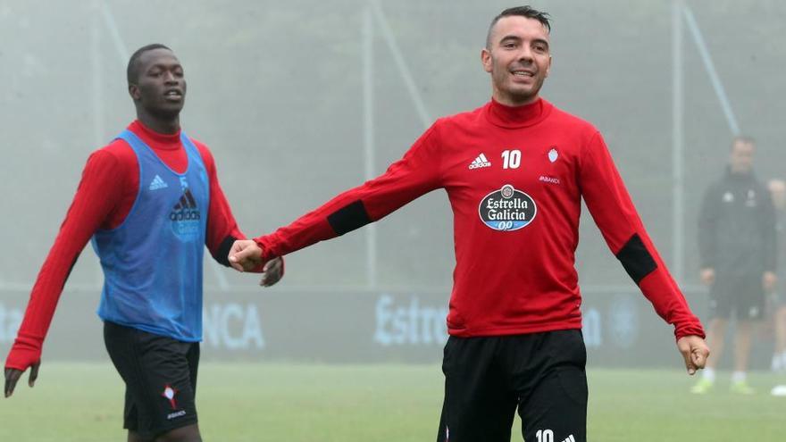 Pape y Aspas, durante un entrenamiento // MG BREA