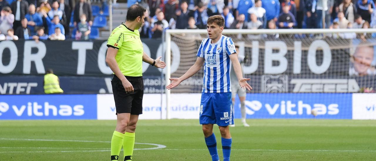 Febas, durante el encuentro ante el Huesca.