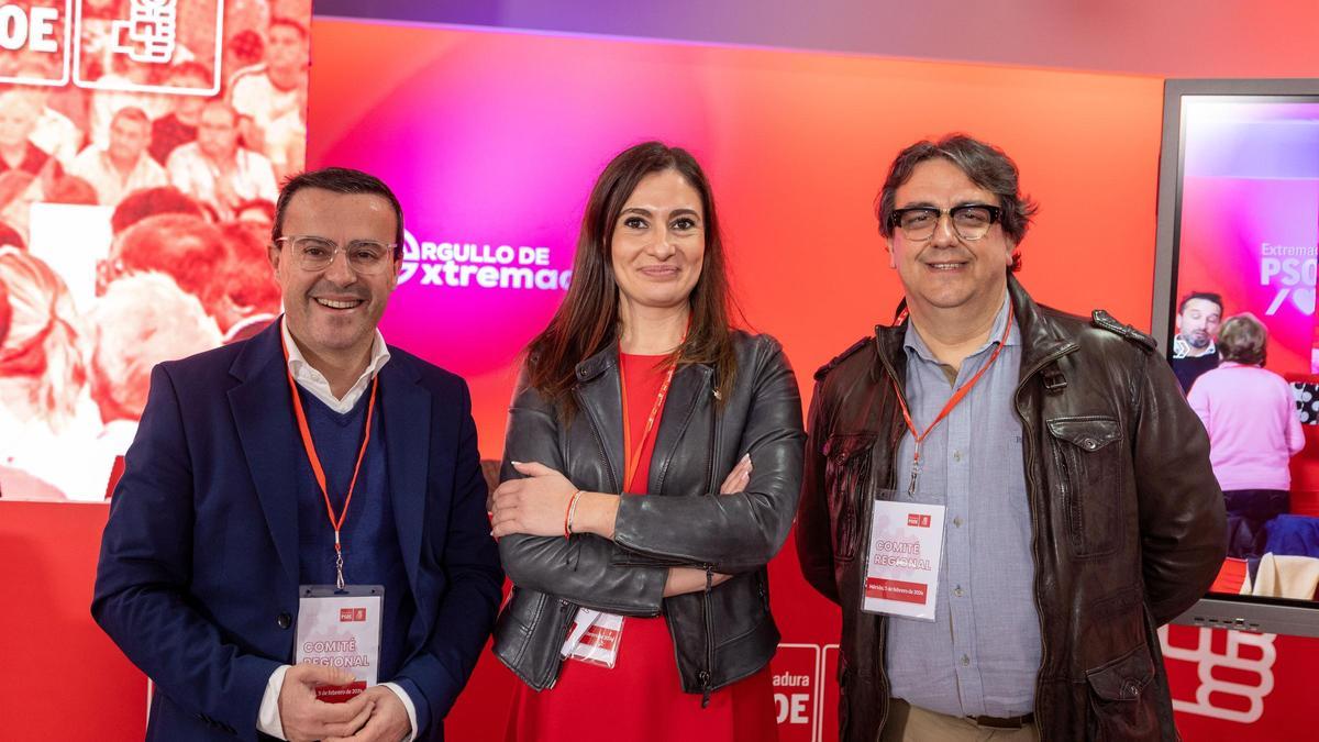 Los candidatos a dirigir el PSOE extremeño.