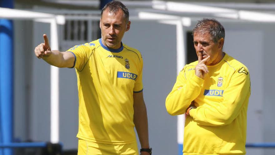 Paco Herrera (d) junto a Ángel Rodríguez durante su etapa en la UD Las Palmas