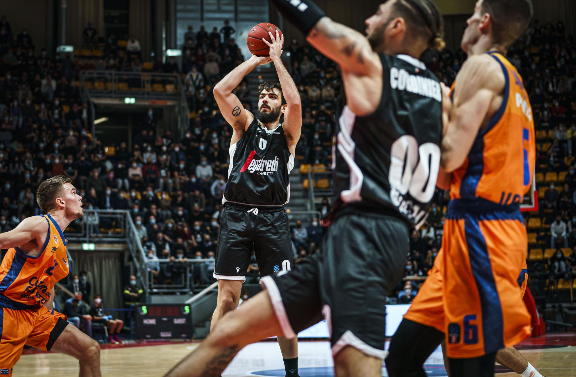 Virtus Bologna - Valencia Basket