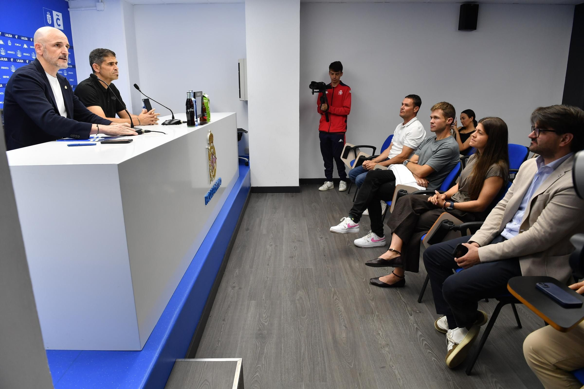 Presentación de Antonio Hidalgo como entrenador del Deportivo
