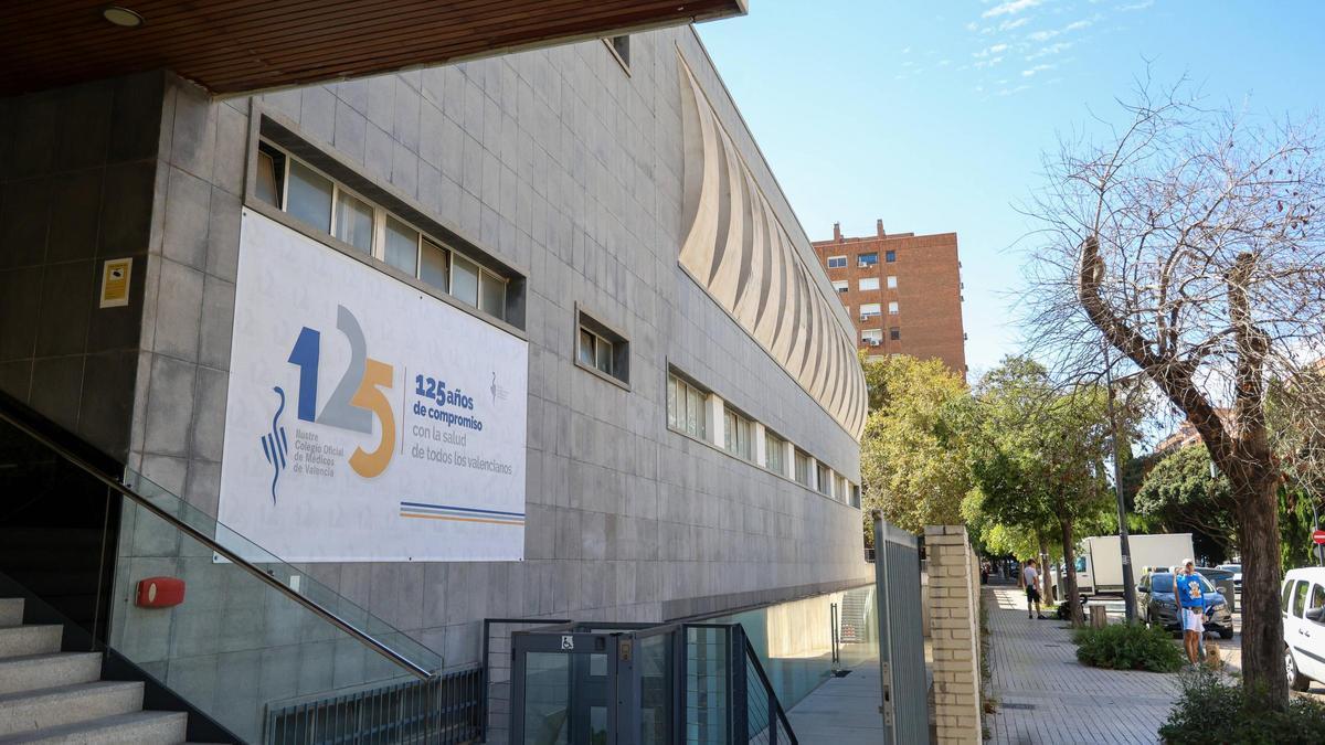 Fachada del Ilustre Colegio de Médicos de València (ICOMV).