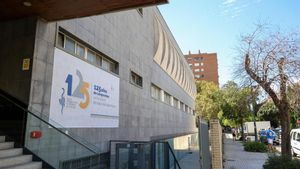 Fachada del Ilustre Colegio de Médicos de València (ICOMV).