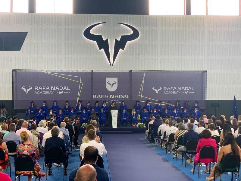 Rafa Nadal y Ricky Rubio presiden la graduación de la Rafa Nadal Academy by Movistar