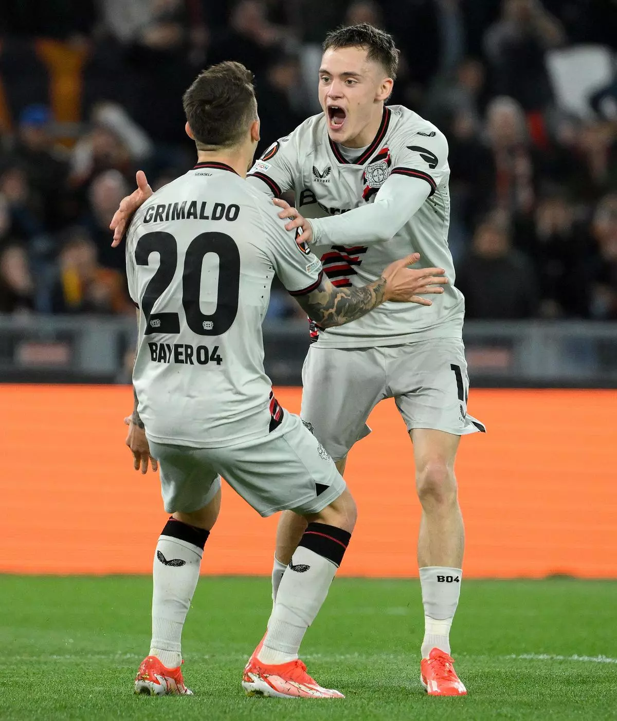 Resumen, goles y highlights del Roma 0 - 2 Leverkusen de la ida de semifinales de la Europa League