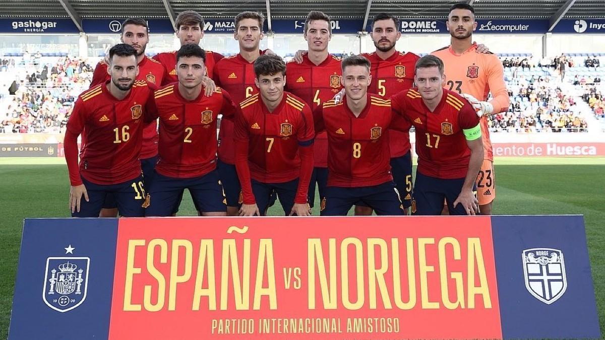 Arnau, Riquelme, Pacheco y Turrientes, titulares con la sub-21 en el triunfo ante Noruega