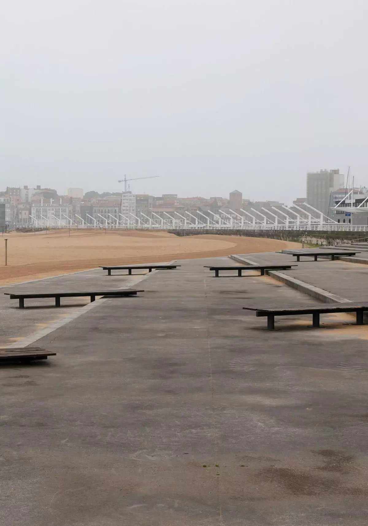 Un detenido en Gijón por la violación de una joven de 19 años de madrugada en Poniente