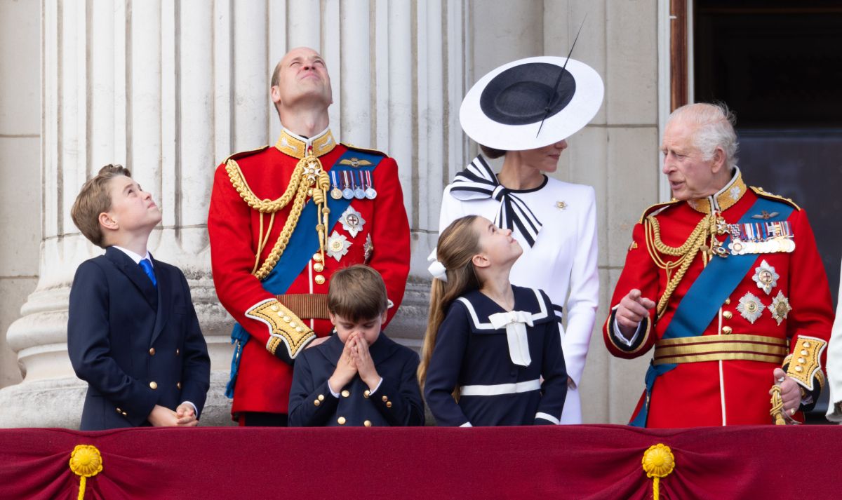 Kate Middleton muy cómplice con el rey Carlos III en el balcón de Buckingham