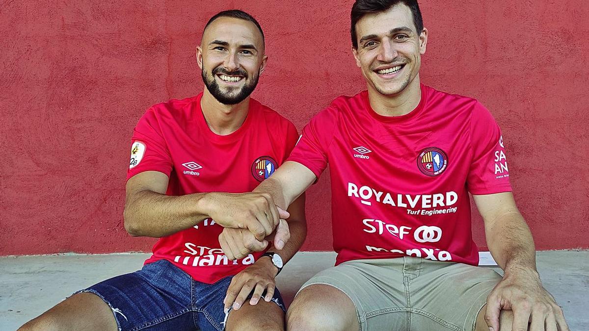 Xavi Ferrón i David Bigas, en la seva presentació amb l’Olot