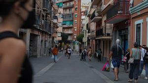 Una zona peatonal del barrio de Cerdanyola, ayer por la tarde en Mataró.