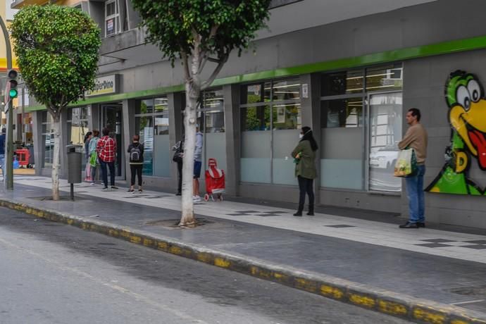 25-03-20 LAS PALMAS DE GRAN CANARIA. CIUDAD. LAS PALMAS DE GRAN CANARIA. Recorrido por la ciudad para vera su desolación.   Fotos: Juan Castro.  | 25/03/2020 | Fotógrafo: Juan Carlos Castro