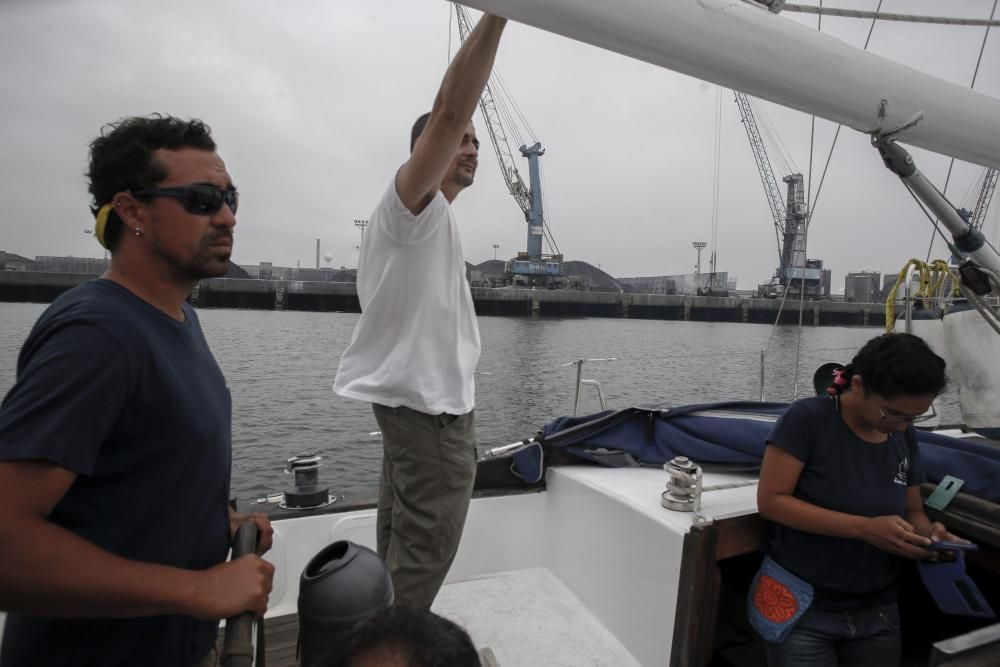 Ecologistas en Acción en la ría de Avilés