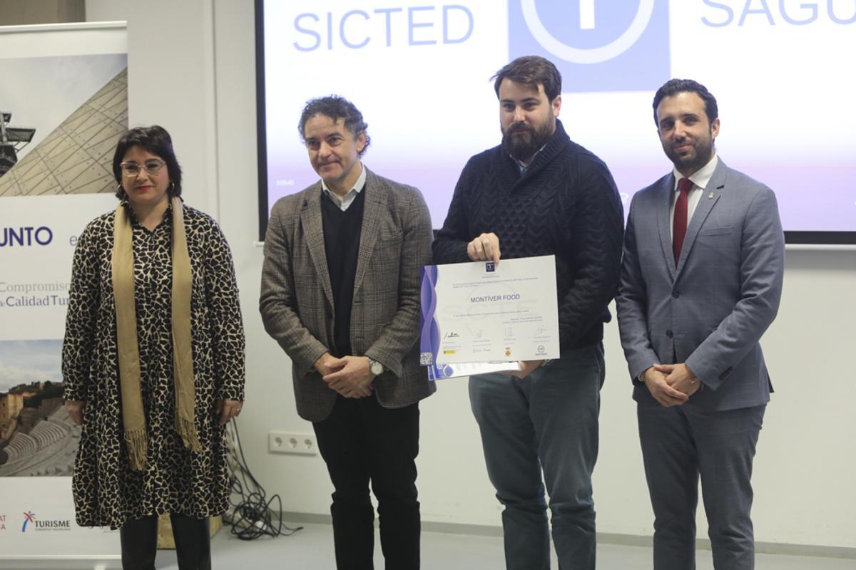 Sagunt reconoce el trabajo de las empresas que crean el entorno necesario para un turismo de calidad