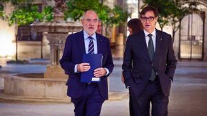 El conseller Jaume Duch y el president Salvador Illa en la presentación del plan Asia.