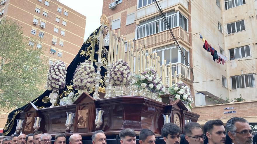 El deseado cortejo de Nuestra Señora de los Desamparados en Los Corazones