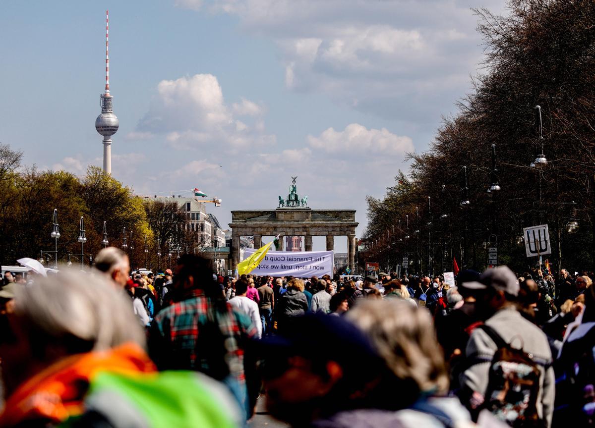 Protestas contra las nuevas restricciones en Alemania