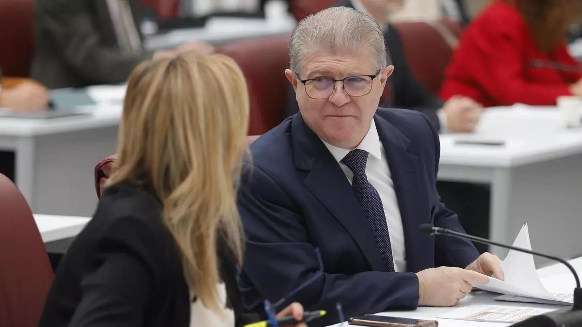 La Audiencia reabre la causa contra el antiguo líder del PSOE murciano José Vélez