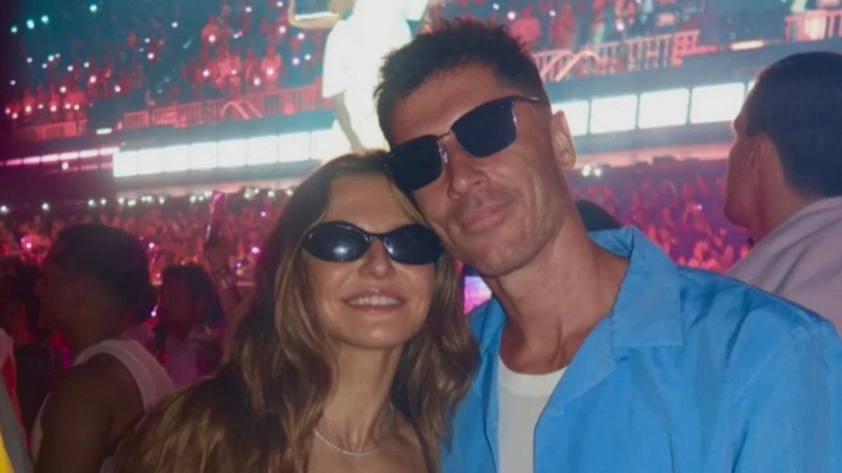 Robert Lewandowski, invitado especial durante el concierto de Bad Bunny en Barcelona