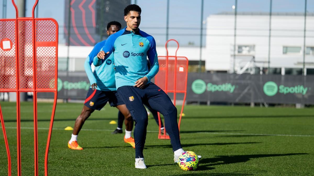 Así ha sido el primer entrenamiento del Barça tras el parón por el Mundial