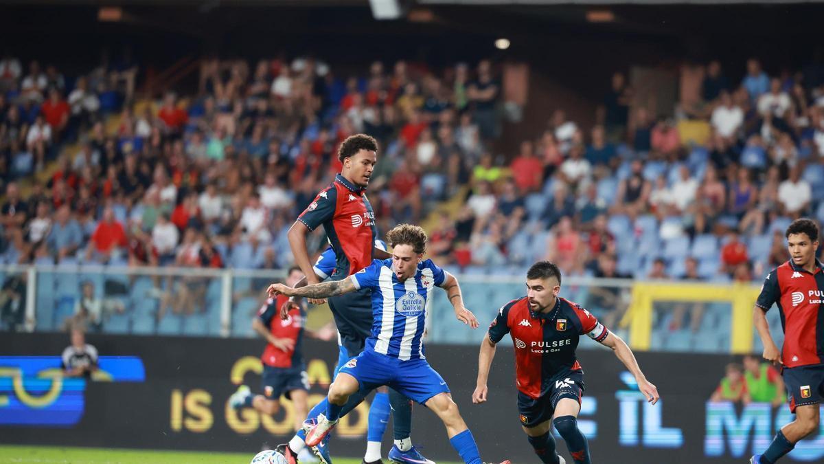 Mario Soriano en el Genoa-Deportivo.