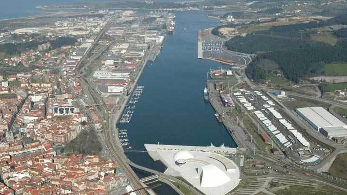 Vista aérea de la ría avilesina.